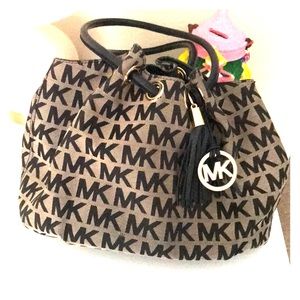 Michael Kors purse